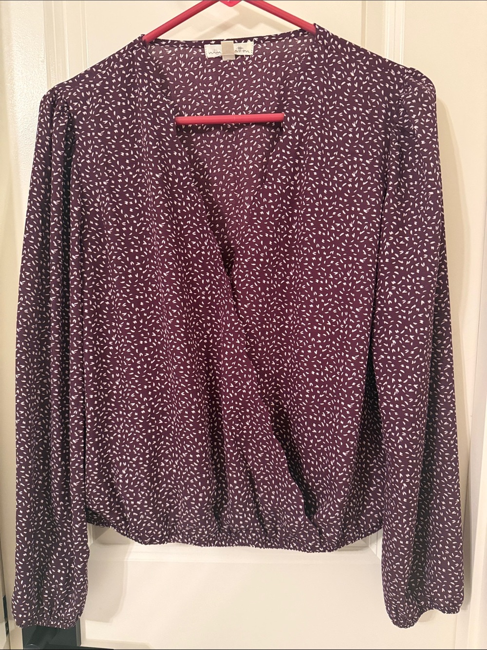 nine britton Plum Long-Sleeve V-Neck Blouse with White Dot Print